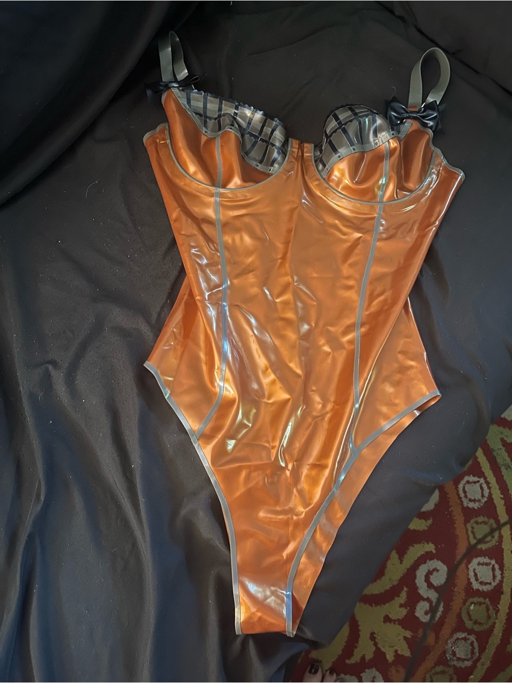 Like New! Libidex Biarritz Body S D Cup Metallic Bronze and Metallic Grey